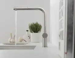 KWC Μπαταρία Κουζίνας BEVO E με αποσπώμενο ντουσάκι Stainless Steel